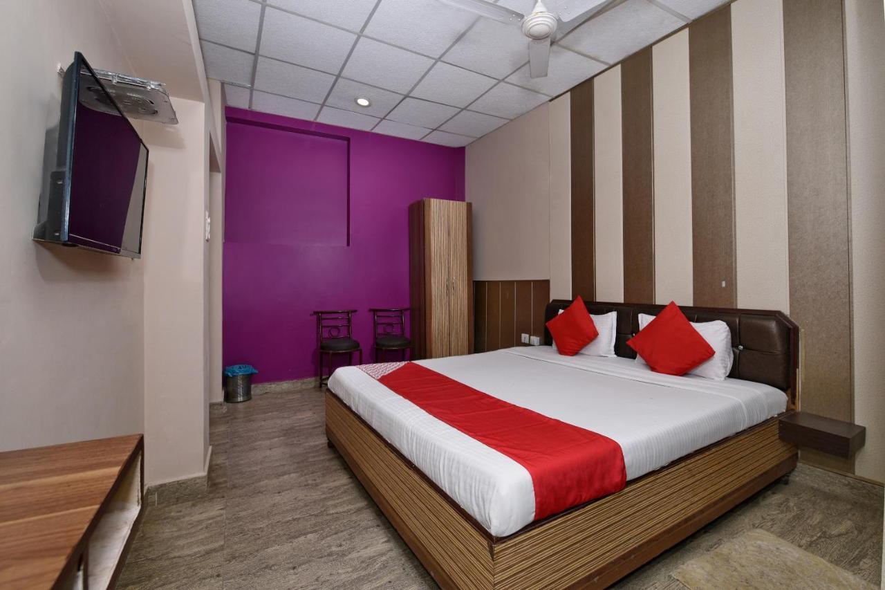 Oyo 3519 Hotel Garden Inn Varanasi Exterior photo
